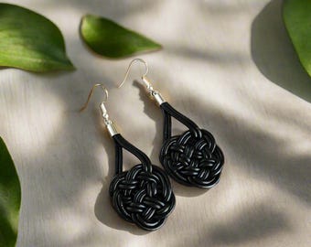 Leather and silver earrings with Celtic knot of eternal love, long earrings with Celtic symbol, braided earrings boho, irish earrings