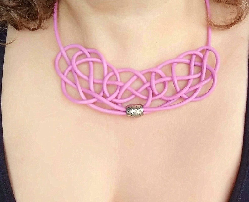 Women leather necklace with celtic knot, infinity knot necklace, leather bib necklace, black and pink leather necklace, bib necklace image 1
