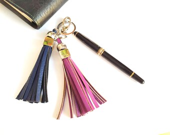 Leather tassels keychain, leather handbag pendant, tassel  for bag, tassel leather key fob, handbag pendant with tassel, keyring tassels