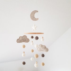 Mobile, Baby, Mond, Wolken, Geschenk, Geburt, Filz Bild 5