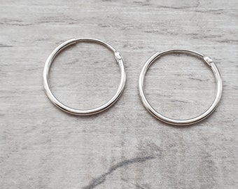 1 Paar kleine Creolen 925er Silber Hoops Ohrschmuck Ohrringe Silber 20mm