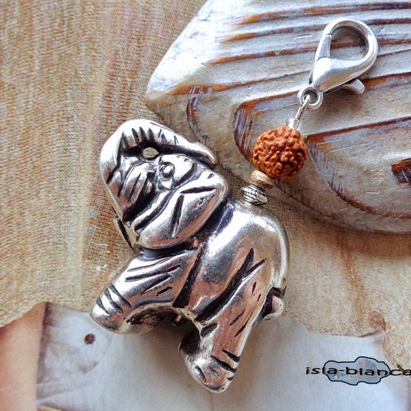 Wechselanhänger ⋆ Elefant ⋆ mit Rüssel nach oben silber Altsilber Rudraksha Same terrakotta Yoga Anhänger Charm Glücksbringer