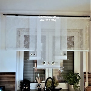 Curtain set modern.