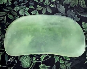 Jade Gua Sha Tool for Scraping, Chinese Medicine"Wood"