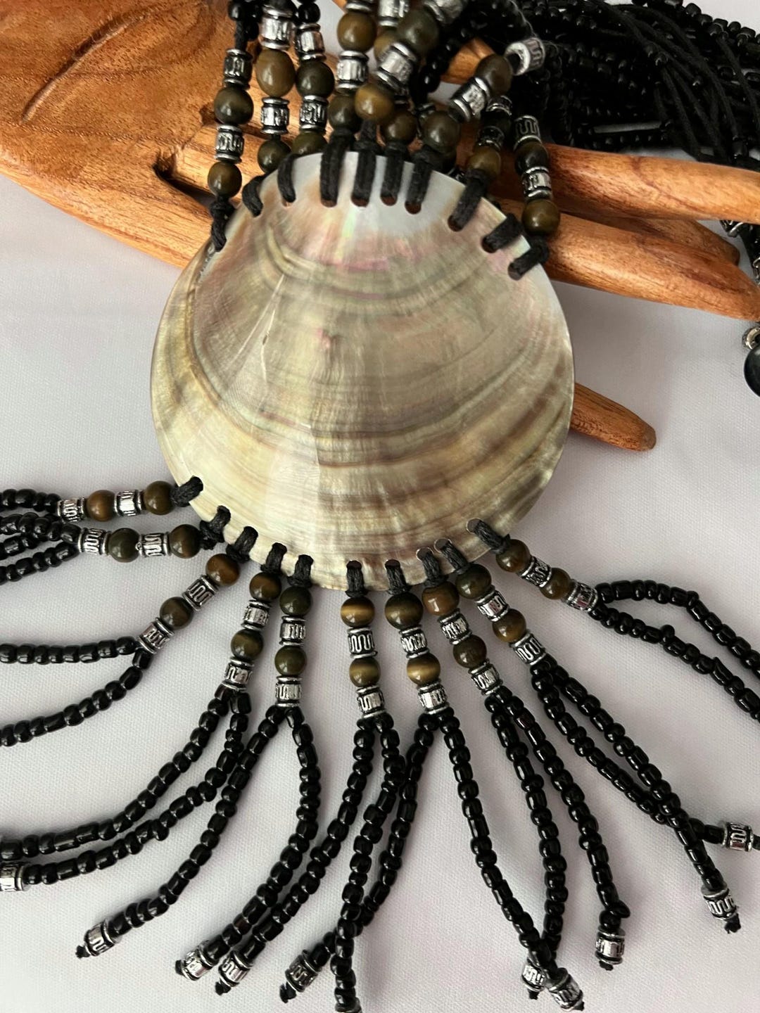 LARGE Vintage Chinese Belleek Sea Shell Necklace - Etsy