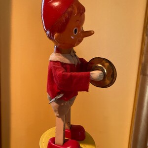 Rare Pinocchio elf image 3