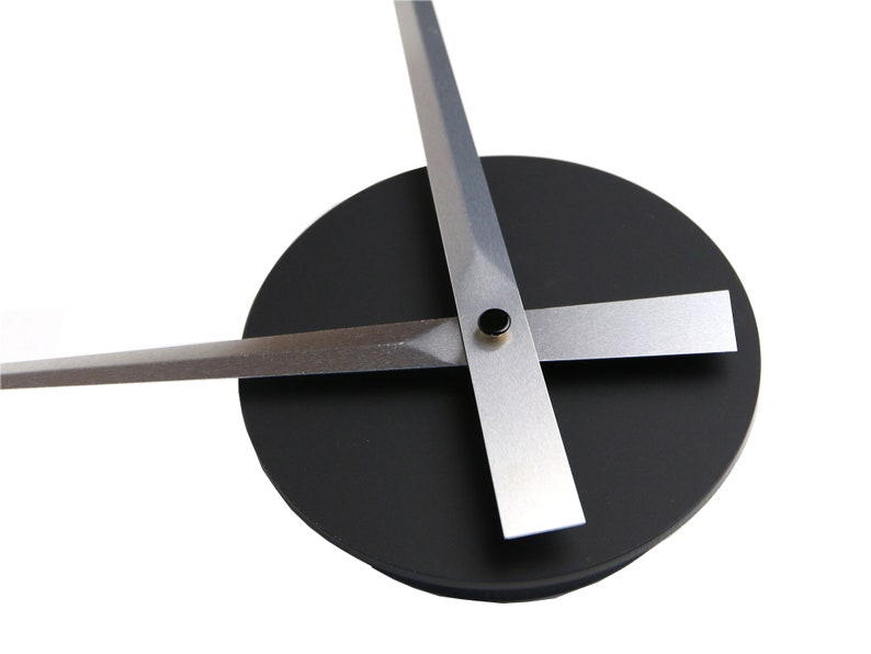 Minimalist Wall Clock, Home and Office Decor, Housewarming Gift, Modern Wall Clock SILVER hands 8.66/22cm zdjęcie 3