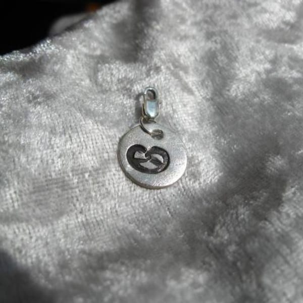 Charm Breze in 999 Silver