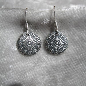 Patterned Silver Earrings round, 999 silver, pierced earrings, blackened, Patina image 2