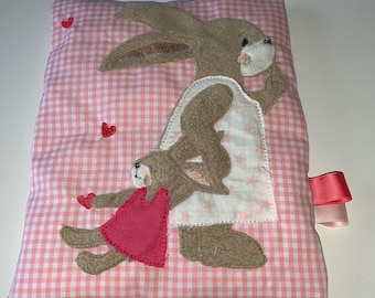 Körnerkissen mit appliziertem Hasen*rosa Personalisiertes Geschenk*Geschenk zur Geburt*Geschenk zur Taufe Wärmekissen