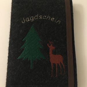 Hunting license cover felt black with embroidered deer