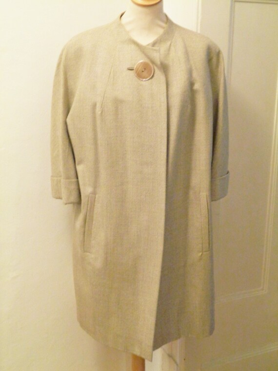 enchanting 60's coat pepper and salt beige brown