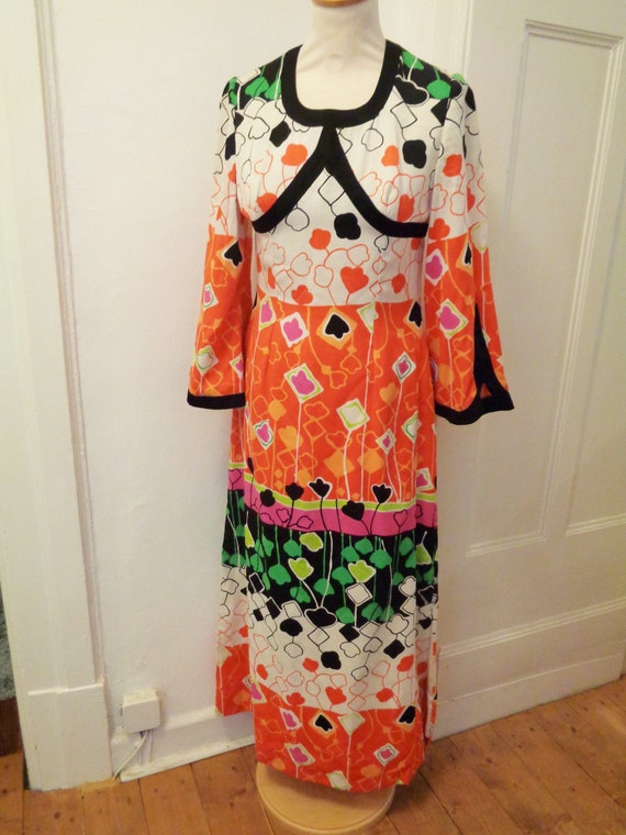 great maxi dress 70s orange white green