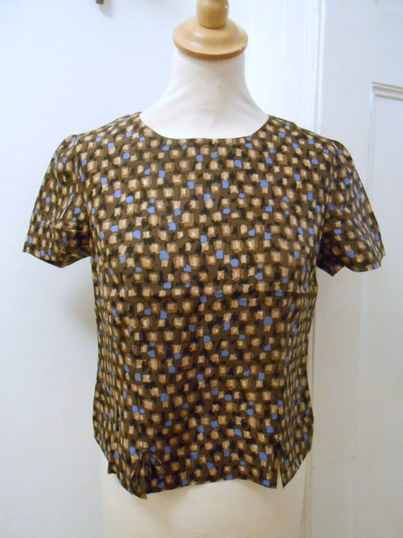 cute silky 50s 60s top blouse brown blue beige tab