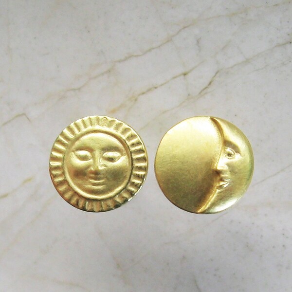 Sun/moon stud earrings, solid 750 gold, recycled, 18 carat gold stud earrings by Christiane Wendt