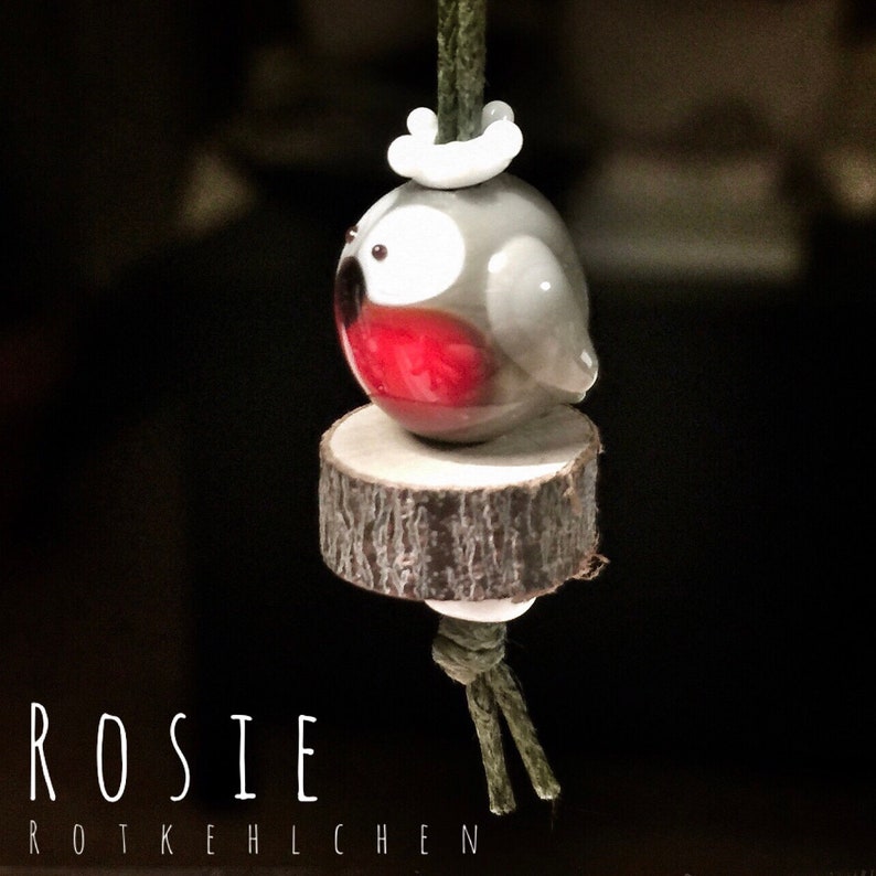 ROSIE Robin Glass bead pendant image 4