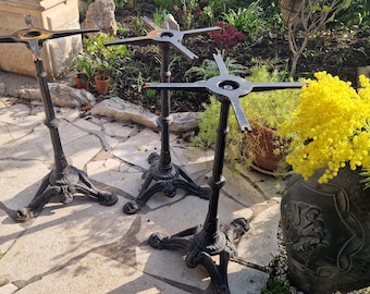 Only 1 LEFT - French vintage cast iron bistro table legs, heavy and sturdy original black patina, Paris bar bistro table, entryway table