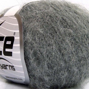 30g Strickgarn Ice Yarn sehr fein 300m 60,00EUR/kg grau  707