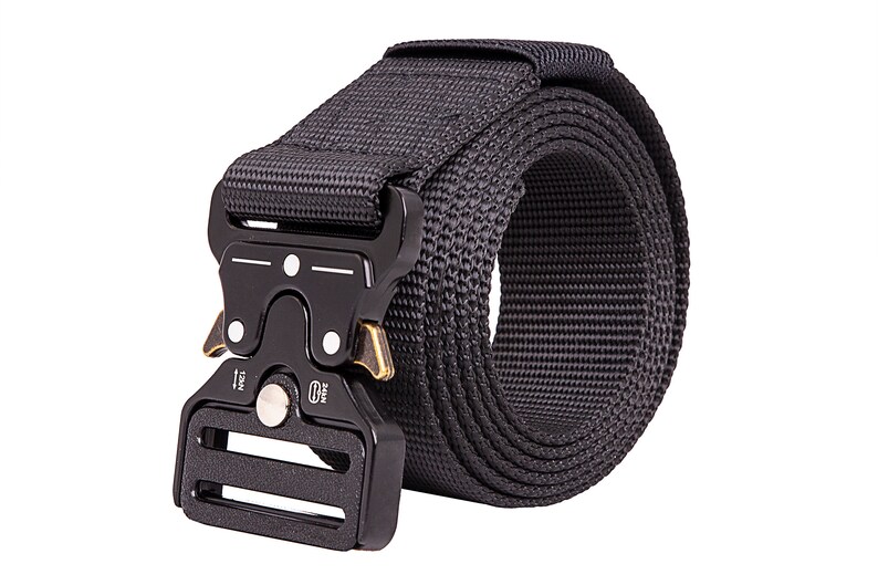 4 belt. Fjallraven ремень keb trekking belt. Сложный ремень. 4 belt. E4 на ремнях.