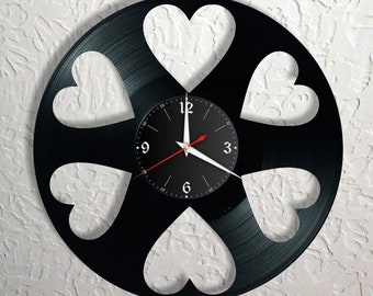 Horloge murale en vinyle rétro avec disque de cœur individuel, cadeau, salon, anniversaire, fabriquée en Allemagne