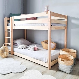 Stapelbed voor kinderen, Montessori huisbed, massief handgemaakt bed voor peuters, kinderbed, houten huisbed ALLE maten