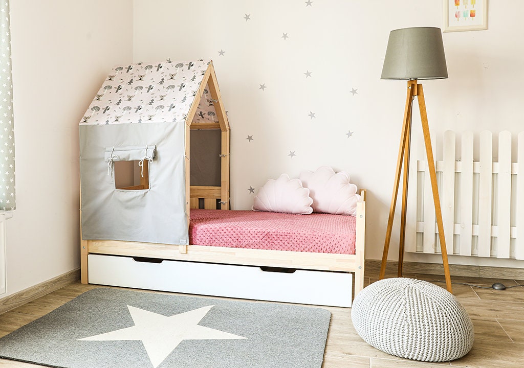 Tetto per letto a casetta - Letto a casetta LIAM - letti grandi, baldacchino per letto Montessori, tende per letto per bambini