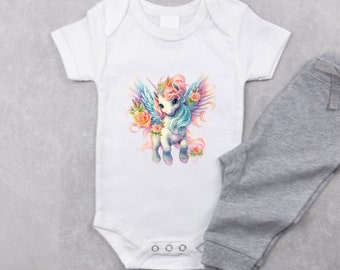 Bügelbild - Plott - Einhorn mit Rosen 11cm x 11cm- Geburtstag - Geschenk - Baby - DIY - T-Shirt - Hoodie