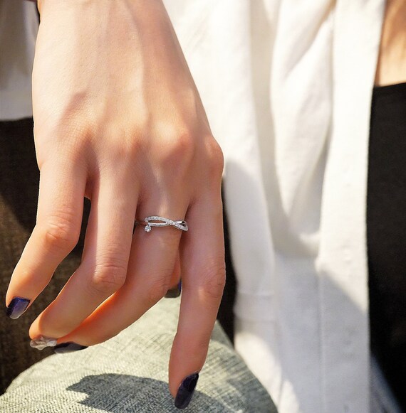 Simple Solid Wave Stackable Ring in 14K Yellow Gold