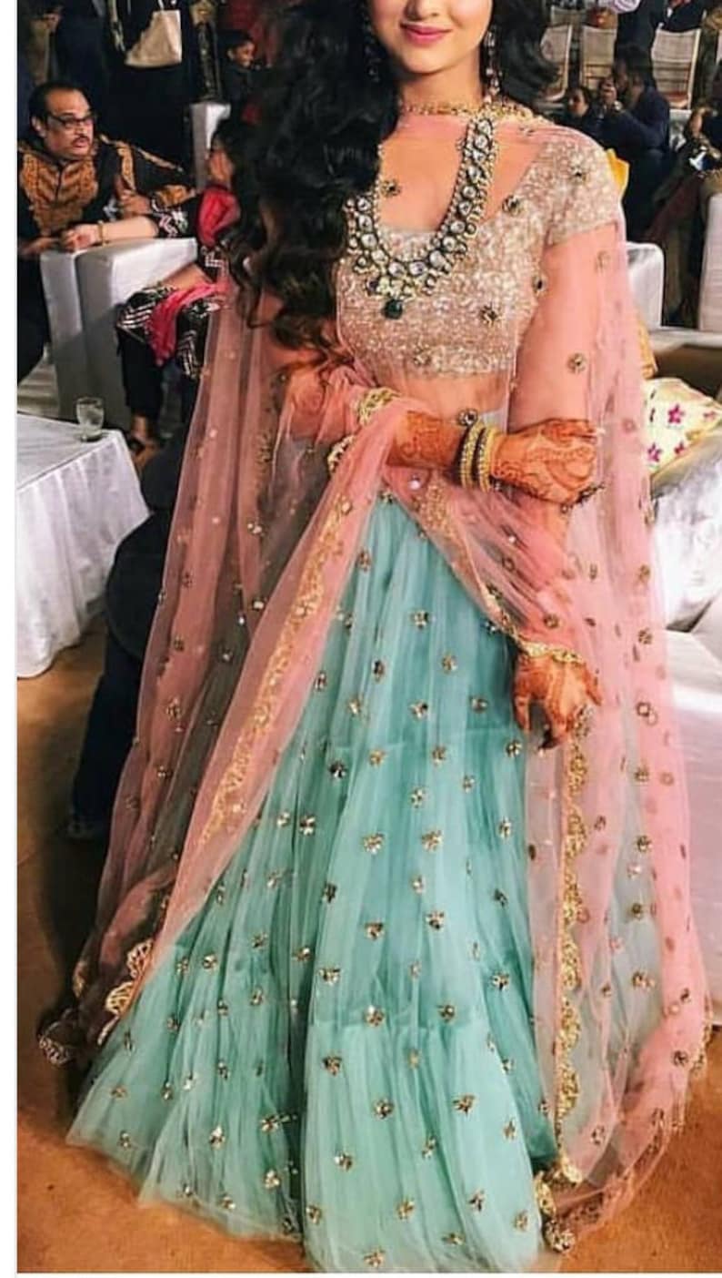 dressing from the 50's