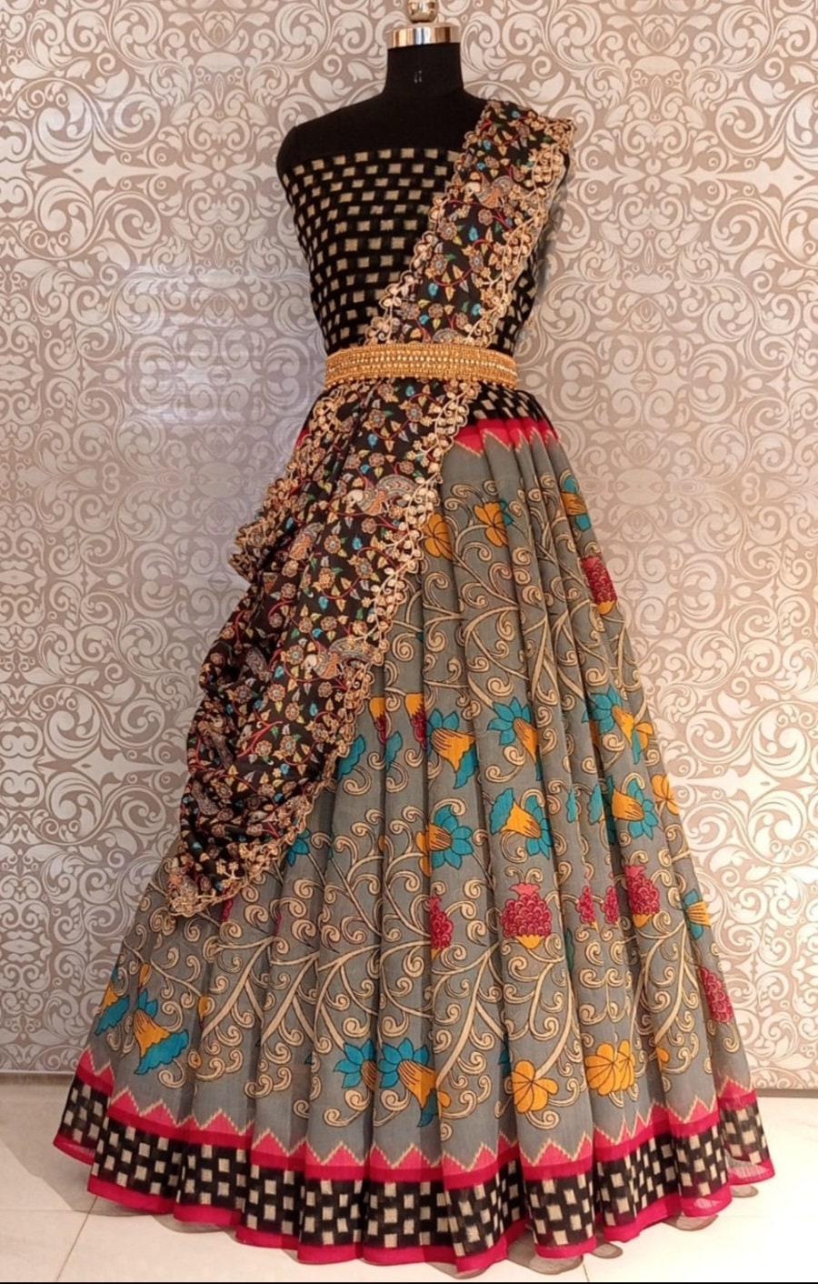 Half Saree South Indian Langa Voni Lenin Silk Kalamkari Style - Etsy Half Saree South Indian Langa Voni Lenin Silk Kalamkari Style - Etsy