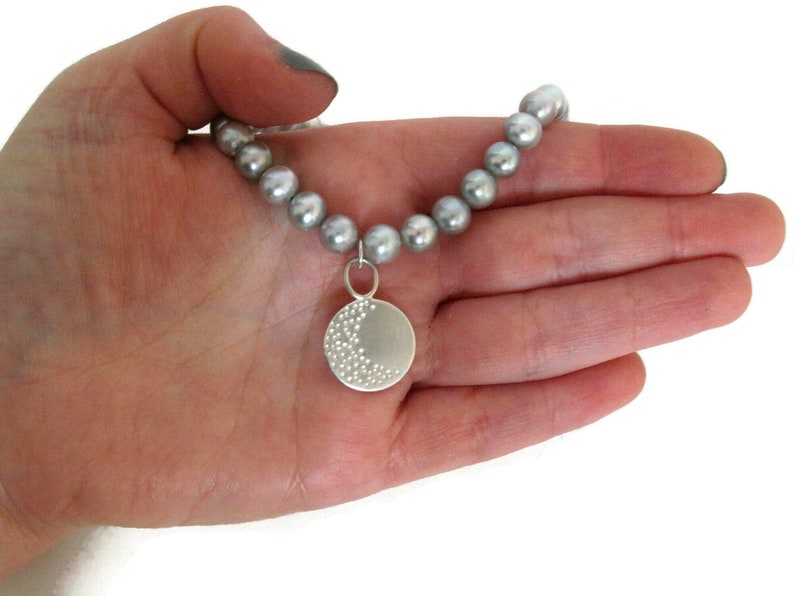 Natural pearl necklace with pendant made of sterling silver. Necklace made of elegant gray pearls with a silver chain pendant, handmade image 1