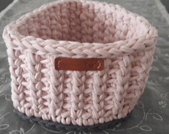 Crocheted basket, jewelry basket, utensil, storage basket, decorative basket, powder pink