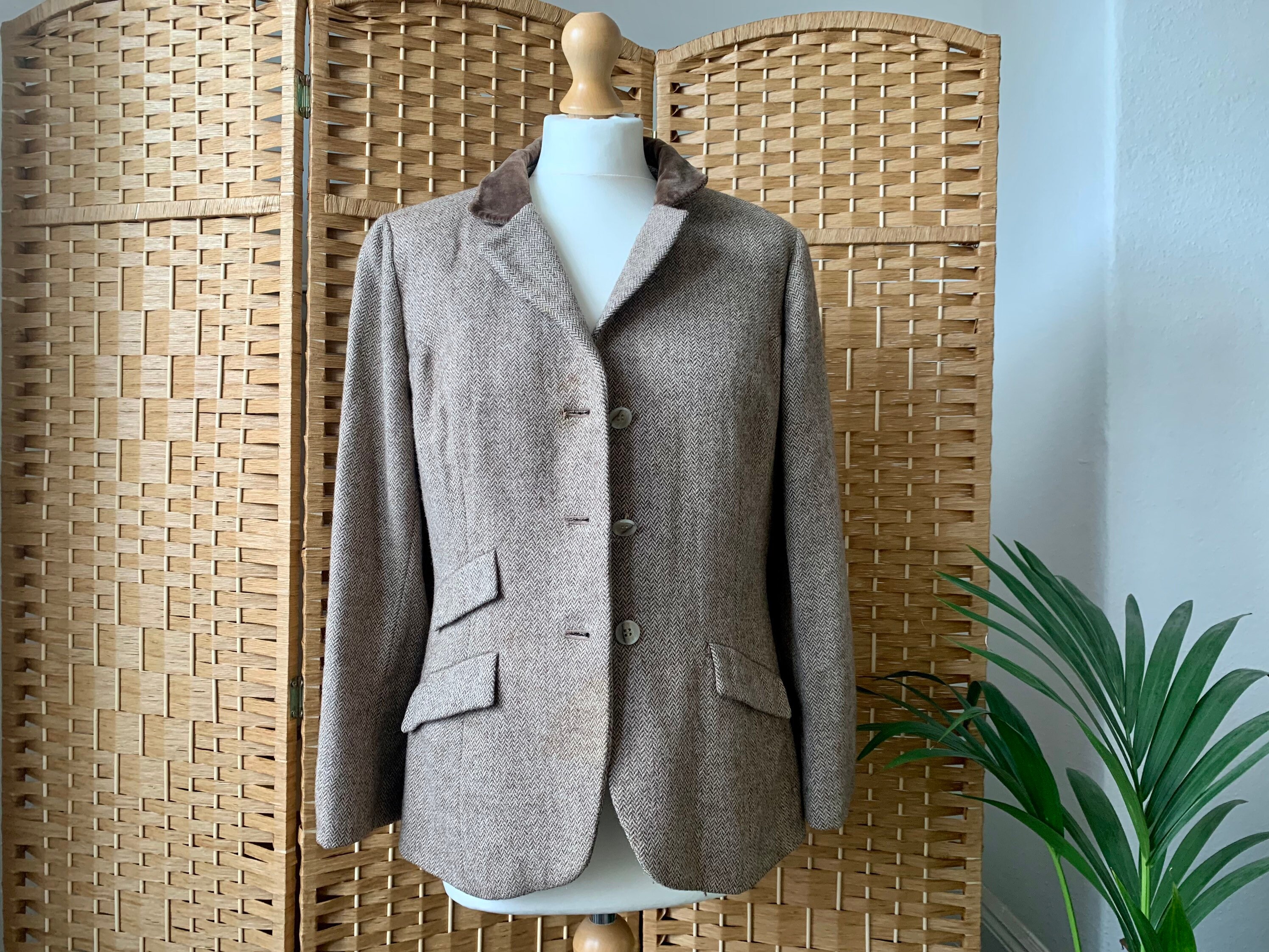 womens camel colored wool blazer