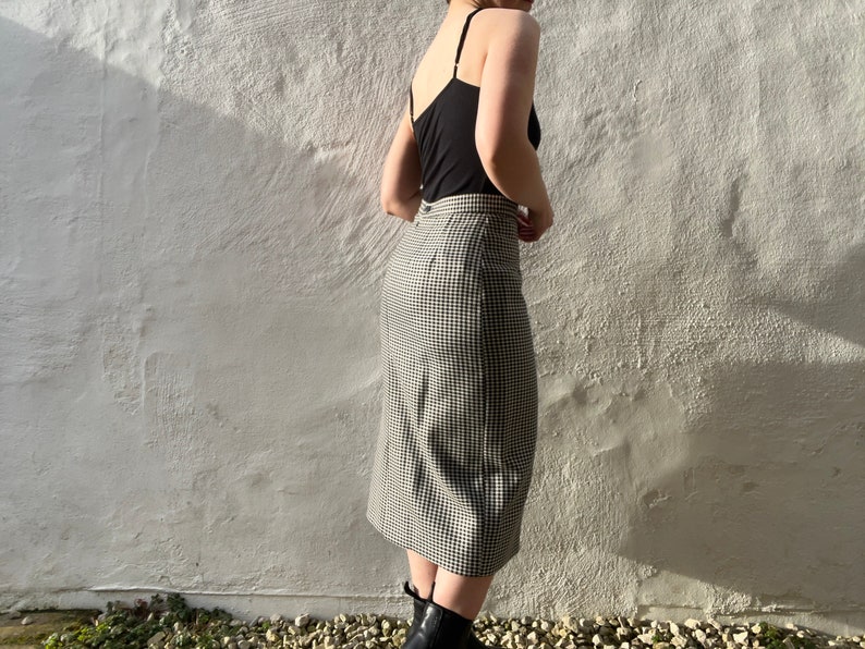 1980s wool mix pencil skirt XS 8 // black and white check midi chic pencil skirt, size XS S 6 8 10 waist 26 image 5