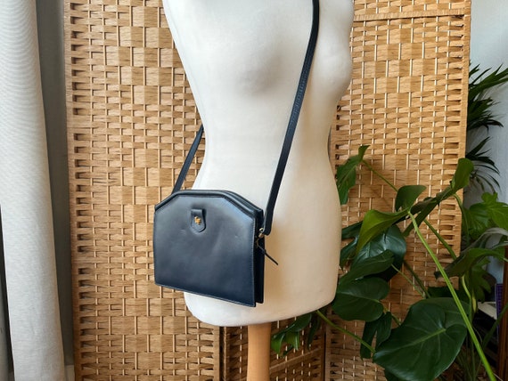 1980s LOUIS FERAUD Handbag // Vintage Designer Minimal Chic 