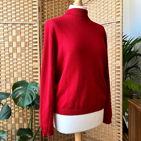 Vintage wool burgundy roll neck S M // 50% wool deep red turtleneck beatnik jumper, size S M 10 12 14