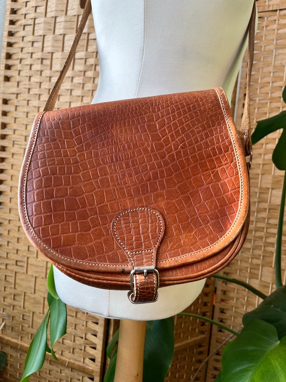 1970s tan brown real leather saddle bag, shoulder… - image 7