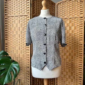 1980s houndstooth blouse S // 1950s style vintage cute cropped high neck button up shirt, size S 10 12