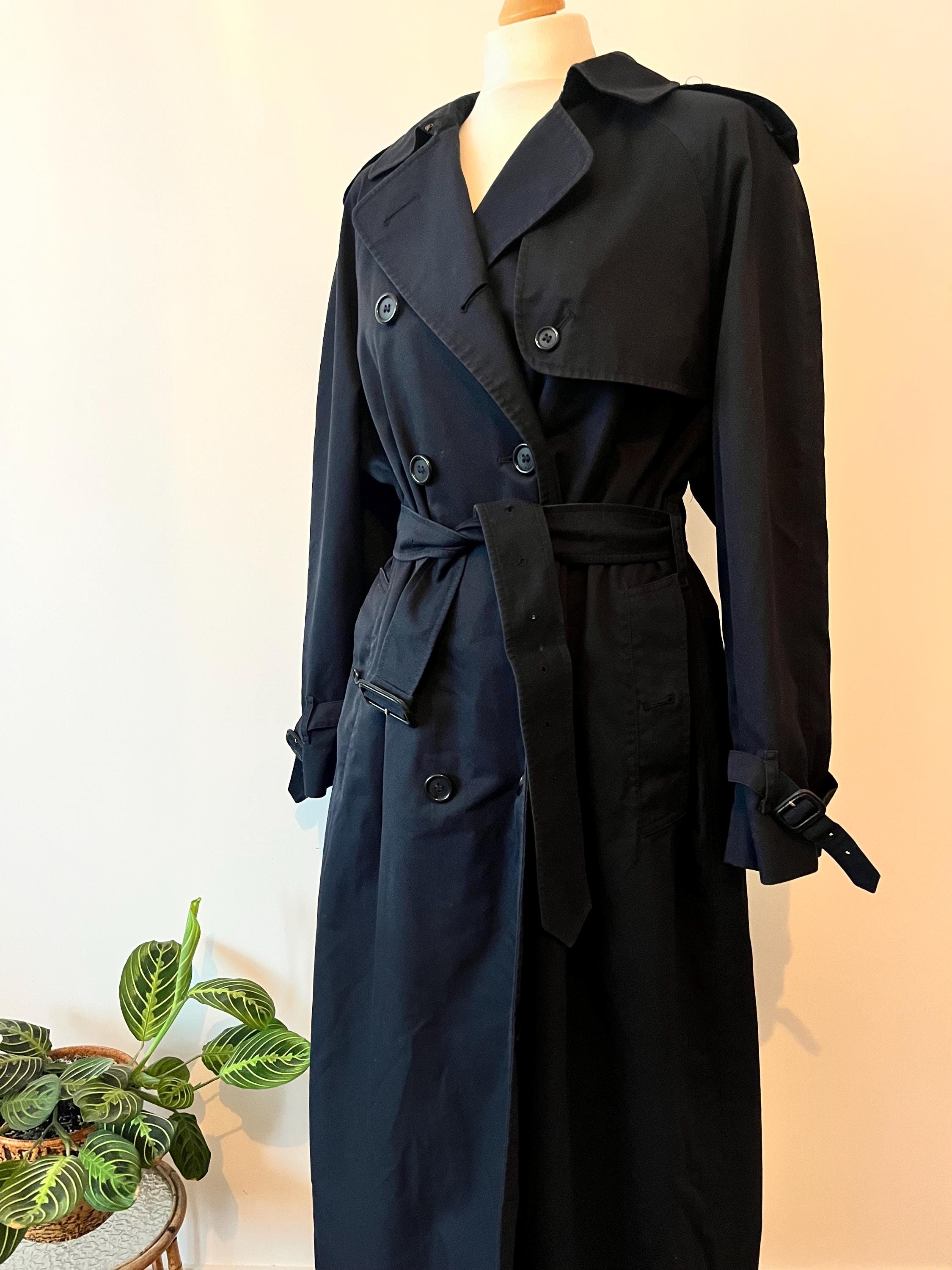 VINTAGE BURBERRY TRENCH S // Rare 80s Navy Burberry's London for