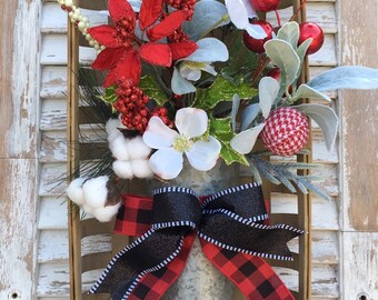 Christmas Tobacco Basket Wall Decor, Rustic Holiday Farmhouse Wall Basket, Cotton Boll and Poinsettia Wall Decor with Buffalo Plaid Ribbon