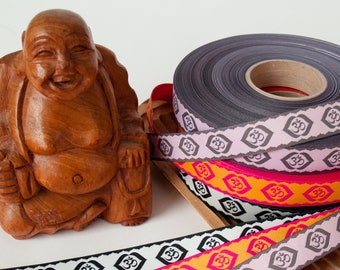 Yoga “Om sign” webbing grey/pink black/white yellow/pink