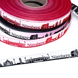Nürnberg Skyline Webband schwarz/weiß rot/weiß