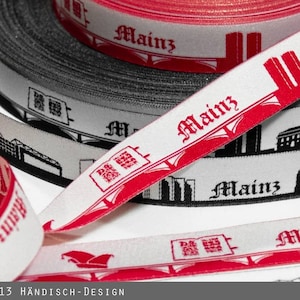 Mainz Skyline Webband schwarz/weiß rot/weiß