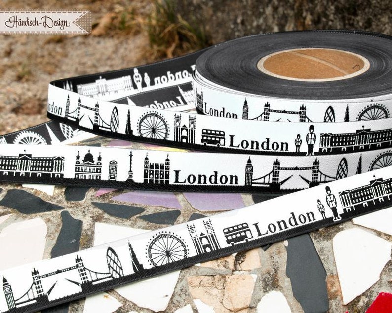 London skyline woven ribbon black/white image 1