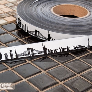 New York Skyline woven ribbon black/white image 1