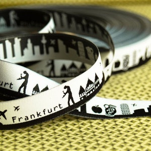 Frankfurt am Main Skyline woven ribbon black image 2