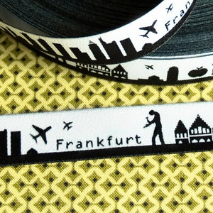 Frankfurt am Main Skyline woven ribbon black image 1