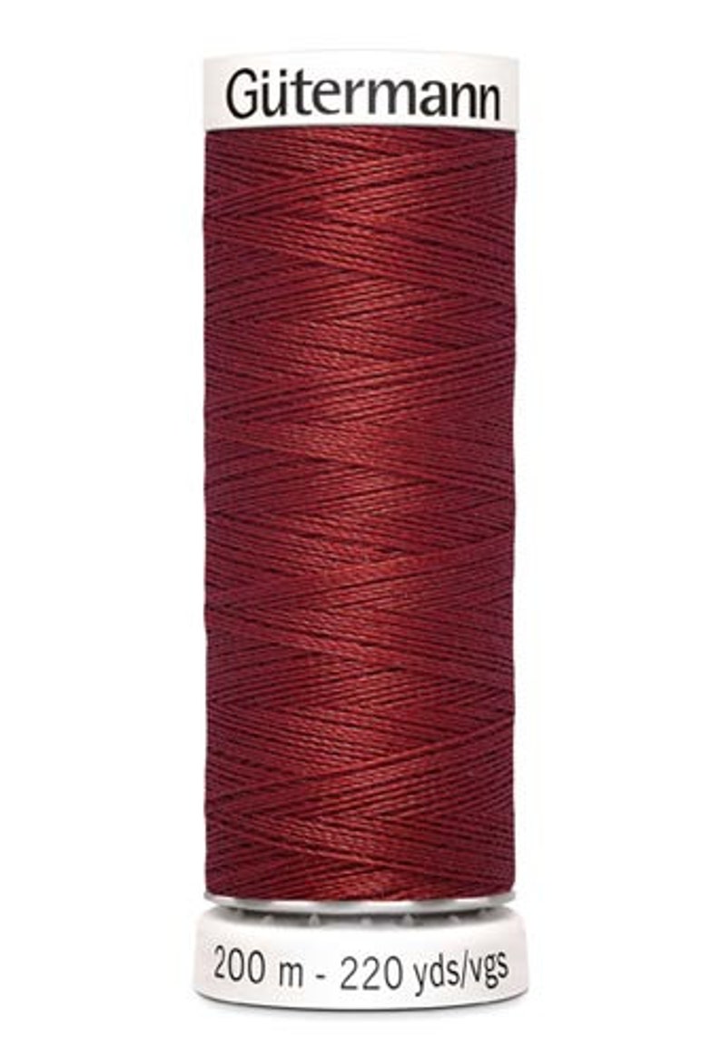 Sewing thread red tones 200 m 2.15EUR/100 m Gütermann 221 rotbraun