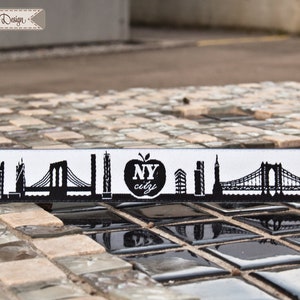 New York Skyline woven ribbon black/white image 3