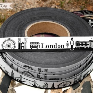 London skyline woven ribbon black/white image 2